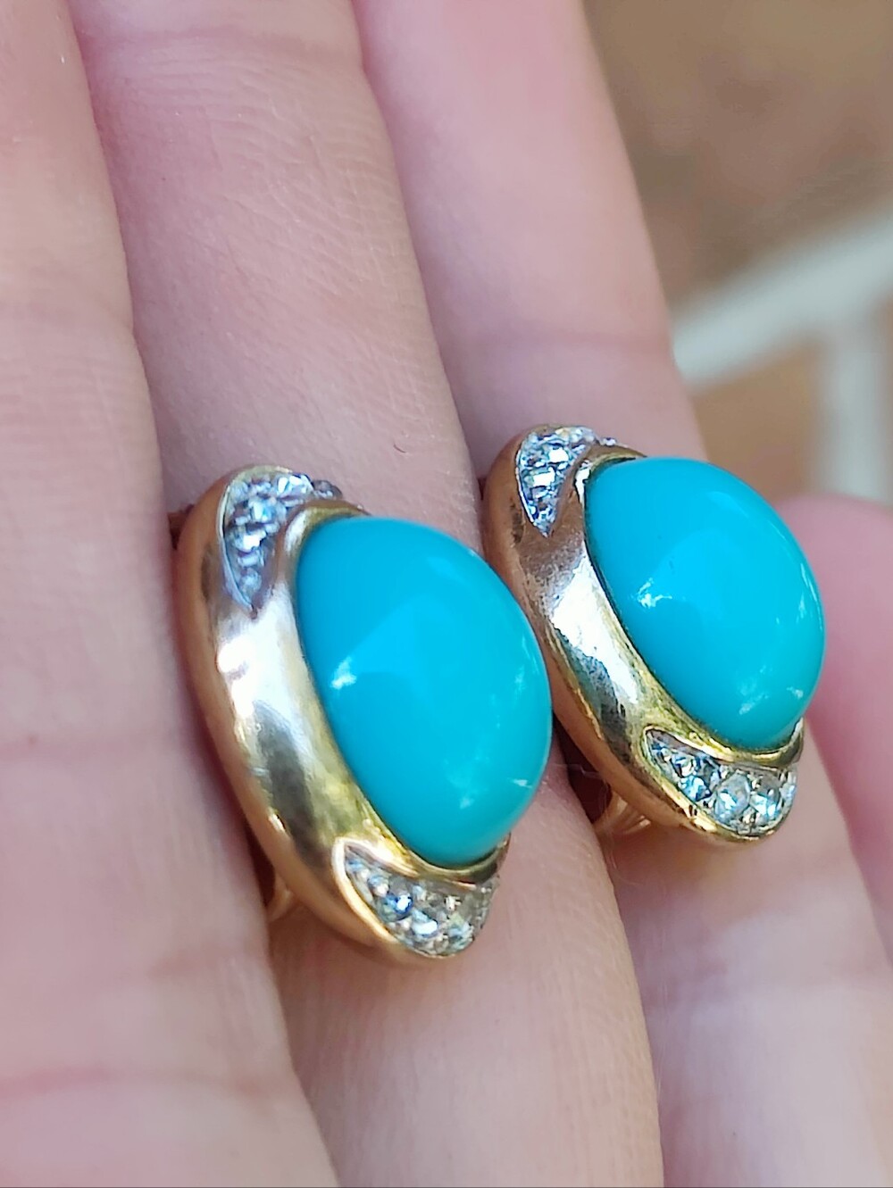 Vintage Panetta Signed Blue Robin's Egg Earrings - Picture 3 of 5